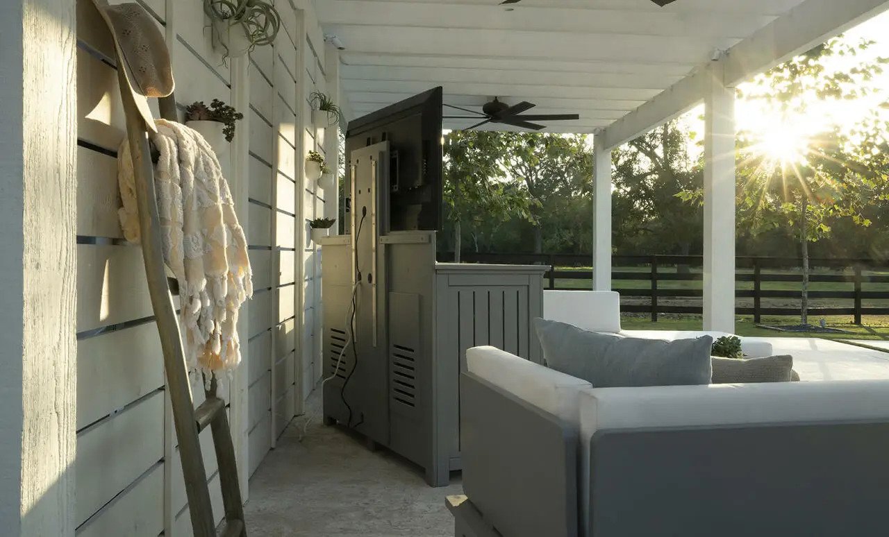 Mainstay Bar Credenza