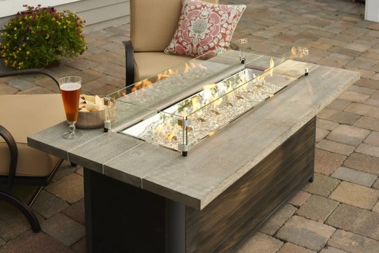 Cedar Ridge Linear Gas Fire Pit Table