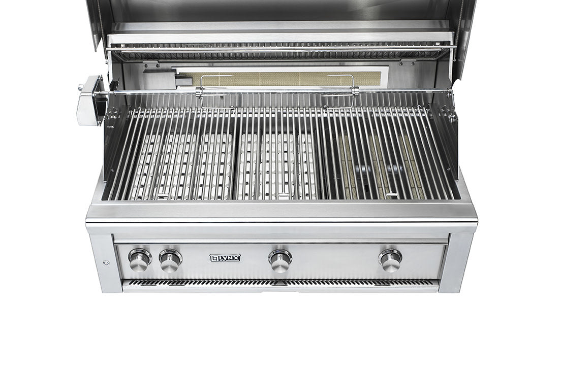 42" Built-In Grill  - 1 Trident™ w/ Rotisserie