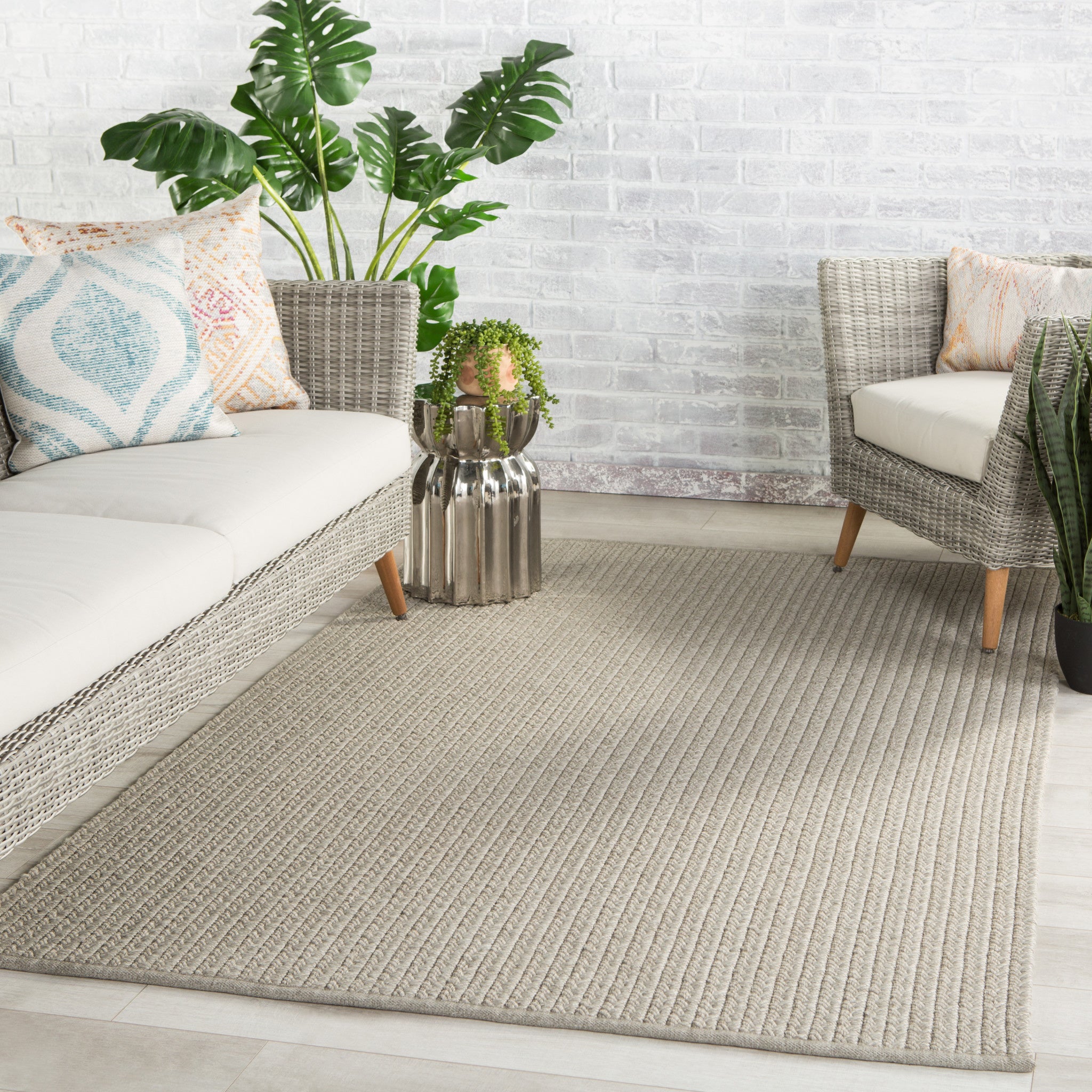 Nirvana Rug - Light Gray